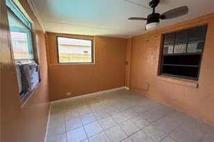 348 Cornwallis Ct, Kissimmee, FL 34758 - Photo 16