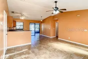 348 Cornwallis Ct, Kissimmee, FL 34758 - Photo 4