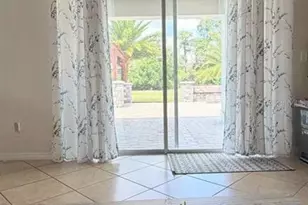 5233 Dove Tree St, Orlando, FL 32811 - Photo 12