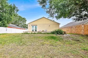 2413 Radnor Ave, Orlando, FL 32826 - Photo 20
