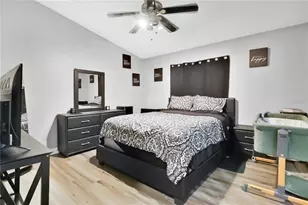 2413 Radnor Ave, Orlando, FL 32826 - Photo 12