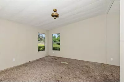 18007 SE 90th Street, Ocklawaha, FL 32179 - Photo 14