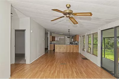 18007 SE 90th Street, Ocklawaha, FL 32179 - Photo 4