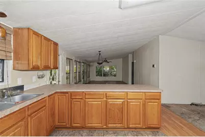 18007 SE 90th Street, Ocklawaha, FL 32179 - Photo 10
