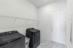 13828 Tybee Beach Ln, Orlando, FL 32827 - Photo 32
