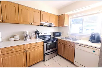 4267 S Semoran Boulevard #11, Orlando, FL 32822 - Photo 2