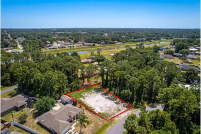 243 Dobbins Road NW, Palm Bay, FL 32907 - Photo 2