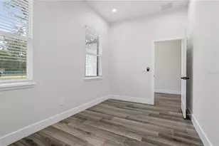 30076 Apricot Ave, Eustis, FL 32736 - Photo 14