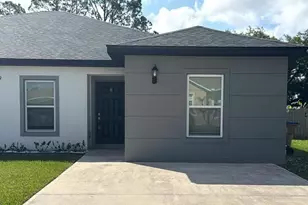 309 Clermont Dr, Poinciana, FL 34759 - Photo 2