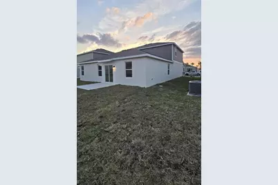 4663 Golden Knight Boulevard, Kissimmee, FL 34746 - Photo 4