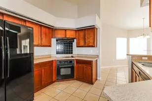 3428 Tomahawk Ave, Spring Hill, FL 34606 - Photo 10
