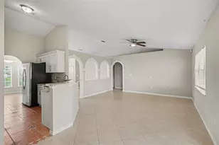821 Jarnac Dr, Kissimmee, FL 34759 - Photo 6