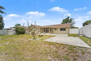 8332 Fishhawk Ave, New Port Richey, FL 34653 - Photo 18