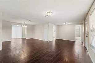 9130 Crabtree Ln, Port Richey, FL 34668 - Photo 6