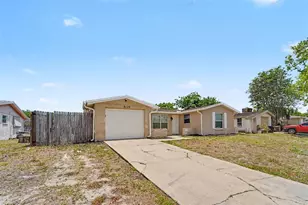 9130 Crabtree Ln, Port Richey, FL 34668 - Photo 2