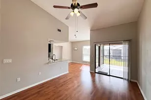 1422 Skybolt Ct, Orlando, FL 32825 - Photo 4