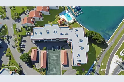 106 1st Street E #311, Tierra Verde, FL 33715 - Photo 16