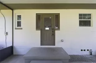 4533 Water Oak Ln, Jacksonville, FL 32210 - Photo 4