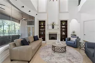9222 Tibet Pointe Cir, Windermere, FL 34786 - Photo 10
