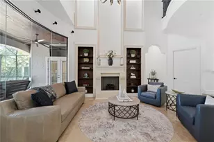 9222 Tibet Pointe Cir, Windermere, FL 34786 - Photo 8