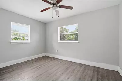 1909 19th Street S, Saint Petersburg, FL 33712 - Photo 20