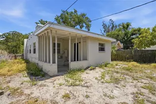 1909 19th St S, Saint Petersburg, FL 33712 - Photo 28
