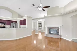 3241 Sawgrass Creek Cir, Saint Cloud, FL 34772 - Photo 14