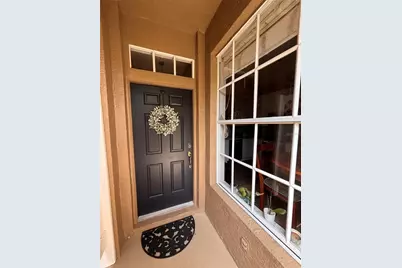 18842 Duquesne Drive, Tampa, FL 33647 - Photo 2