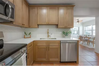 5333 53rd Street N, Saint Petersburg, FL 33709 - Photo 10