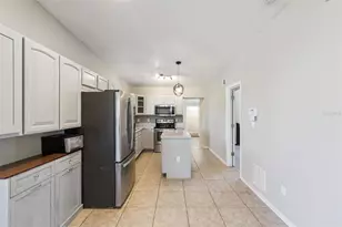 6304 Yellowstone St, Orlando, FL 32807 - Photo 8