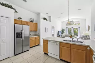 178 Hideaway Beach Ln, Kissimmee, FL 34746 - Photo 18