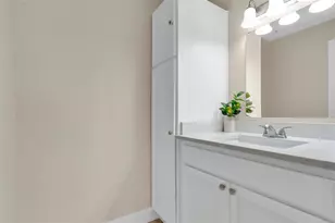 5807 Red Dahlia Ct, Orlando, FL 32807 - Photo 10
