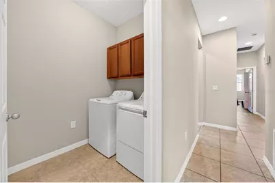10025 Leyburn Court, Orlando, FL 32825 - Photo 18