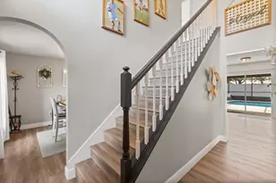 729 Veronica Cir, Ocoee, FL 34761 - Photo 2