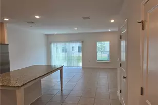 3596 Smt Vw Wy, Lakeland, FL 33803 - Photo 4
