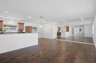 1801 Gumwood Ct, Orlando, FL 32818 - Photo 6
