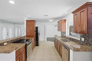 1801 Gumwood Ct, Orlando, FL 32818 - Photo 10