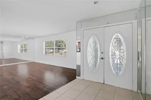 1801 Gumwood Ct, Orlando, FL 32818 - Photo 4