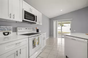 3222 Whooping Crane Run, Kissimmee, FL 34741 - Photo 10