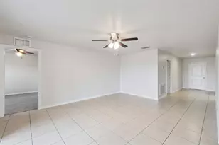 1740 Canaan Loop, Dundee, FL 33838 - Photo 10