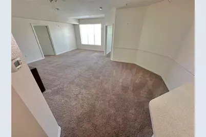 5554 Metrowest Boulevard #4-201, Orlando, FL 32811 - Photo 4