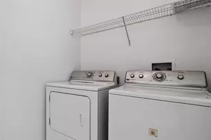 9599 Bacchus Tr, Orlando, FL 32829 - Photo 32