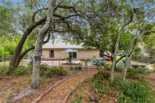 1098 Lamplighter Ave, Deltona, FL 32725 - Photo 22