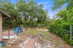 1098 Lamplighter Ave, Deltona, FL 32725 - Photo 20