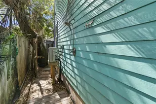 207 Esther St, New Smyrna Beach, FL 32169 - Photo 26