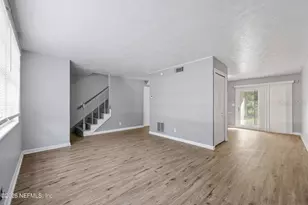 1751 Powhattan St, Jacksonville, FL 32209 - Photo 8