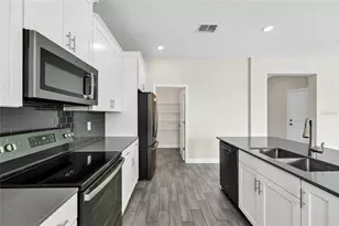 11349 Satire St, Orlando, FL 32832 - Photo 10
