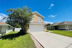 155 Owenshire Cir, Kissimmee, FL 34744 - Photo 2