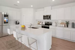 1352 Fountain Vw St, Ormond Beach, FL 32174 - Photo 2