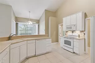 247 N Mounts Bay Ct, Longwood, FL 32779 - Photo 12